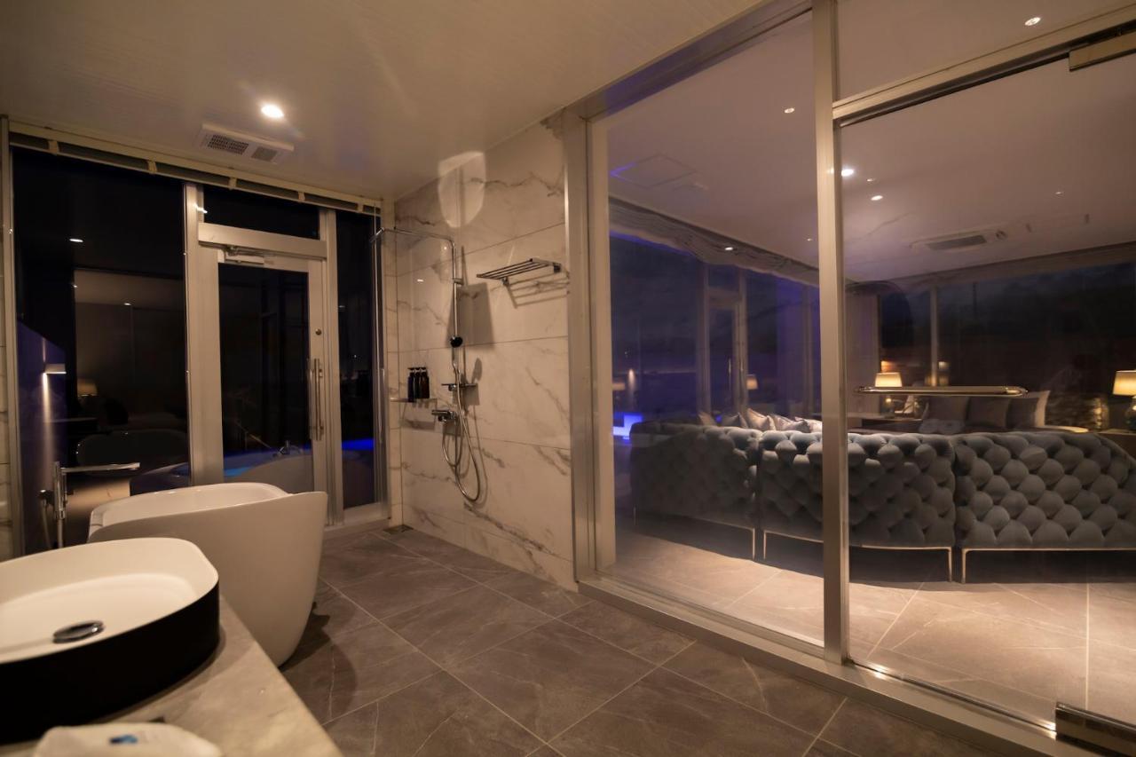 Miyakojima  Ronsard Resort Irabu מראה חיצוני תמונה